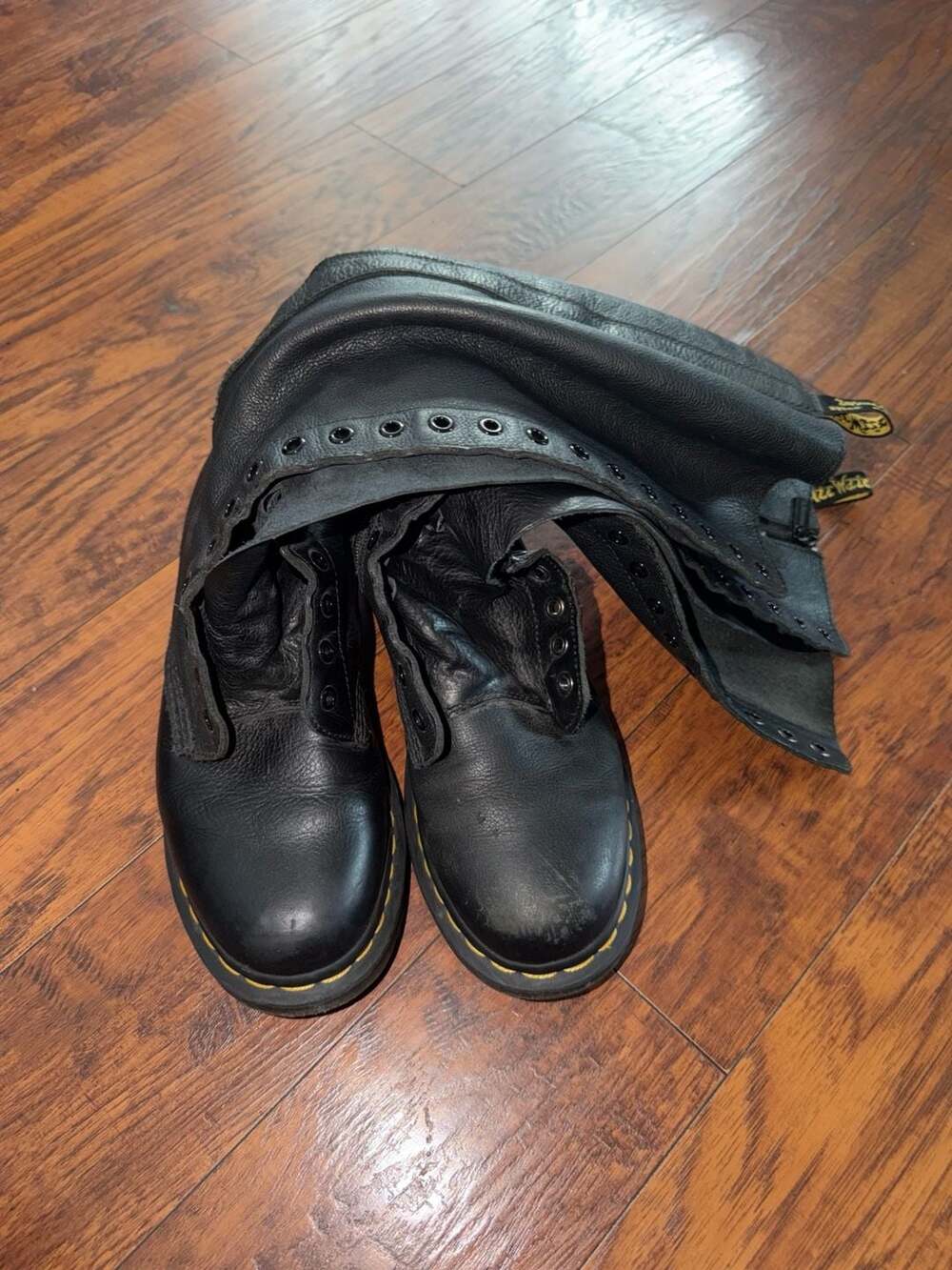 No places Dr. Martens Black Virginia Leather 20-Eye Tall Zip Boots
